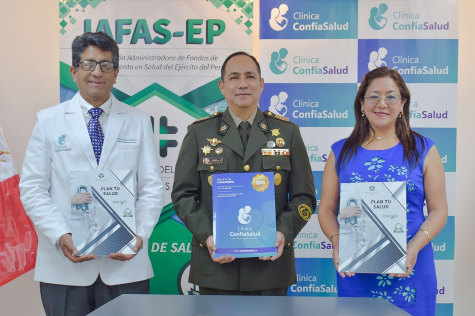 LA IAFAS EP Y CLÍNICA CONFIASALUD FIRMAN CONVENIO