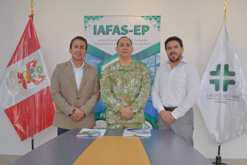 LA IAFAS EP FIRMA CONVENIO CON UROZEN (CENTRO ESPECIALIZADO EN UROLOGÍA AVANZADA)